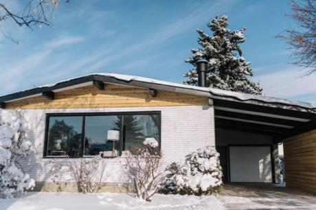 Antes y Después: Un Cambio de Imagen para una Casa de Mediados de Siglo Antes y Después: Un Cambio de Imagen para una Casa de Mediados de Siglo