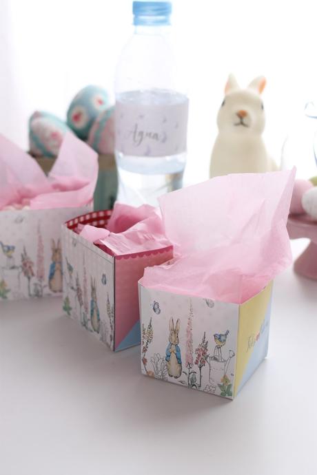 {Descargable} Cajitas y etiquetas para botellas de agua, Peter Rabbit {Descargable} Cajitas y etiquetas para botellas de agua, Peter Rabbit