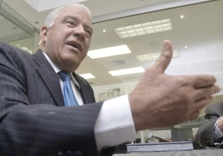 PRM va a convención en medio de renuncia de Andrés Bautista a su candidatura.