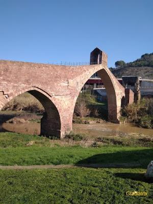 Puente del diablo y Arco  honorífico (Martorell)