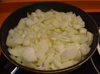 Bonito Encebollado