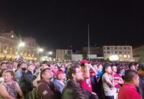 Cerca de 10 mil personas se reúnen a ver Dragon Ball Super