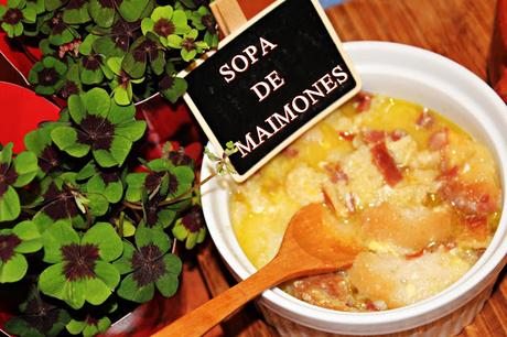 LA MEJOR SOPA DE MAIMONES {PAN-AJO-CALDO-DE-AVE-JAMÓN}