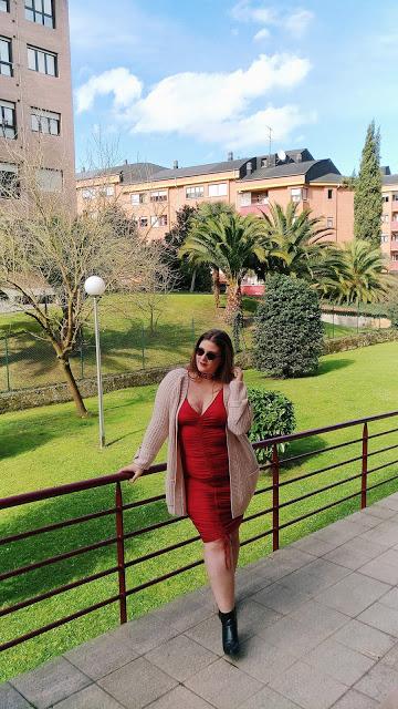 Vestido ajustado rojo ~ Fashion nova curve ~ Plus size Fashion