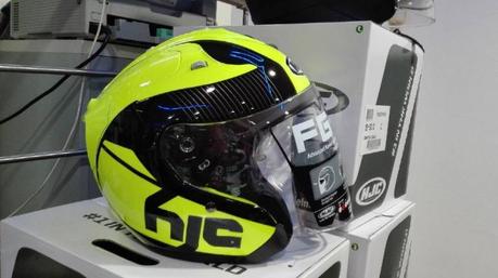 MATERIAL MOTO MATERIAL MOTO