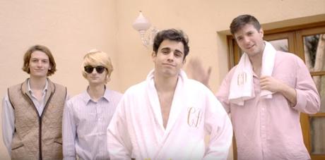 'Cayetano', de Carolina Durante: Himno generacional en la mejor tradición de Los Nikis