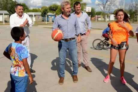 Frigerio, con De Ángeli en Maciá.