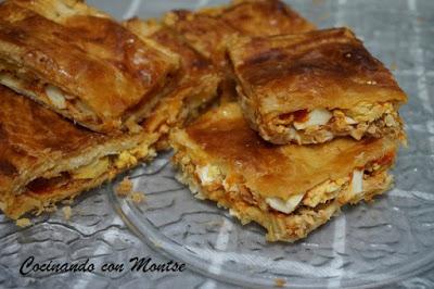 Empanada de hojaldre con atún