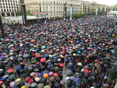 “Acto de la familia real en apoyo de los pensionistas que pasan frío”