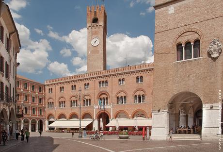Piazza dei Signori Piazza dei Signori Treviso viaje Italia
