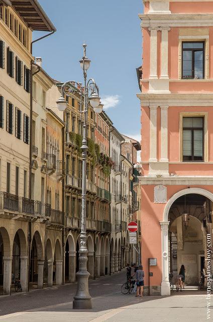 15 días por el norte de Italia. Día 9: Treviso - Venecia 15 días por el norte de Italia. Día 9: Treviso - Venecia