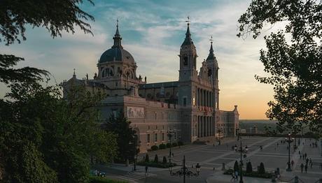 Catedral De La Almudena En Madrid | Un Lugar Que Vale La Pena Conocer