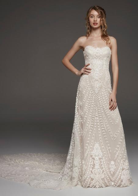 El avance de las propuestas para novias de la firma Pronovias 2019 está lleno de romanticismo, sensualidad y glamour
