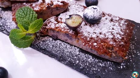 Tarta de dos colores con crema de frambuesas