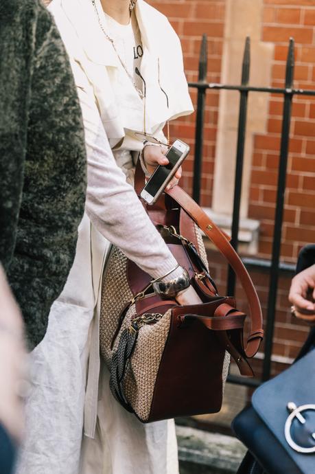 LFW FALL 18/19 STREET STYLE IV