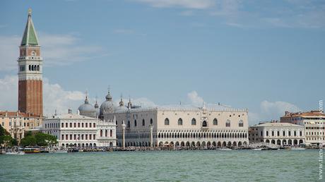 Vistas desde vaporetto 1 Campanile y Palacio Ducal Venecia vaporetto 1 campanile viaje visitar
