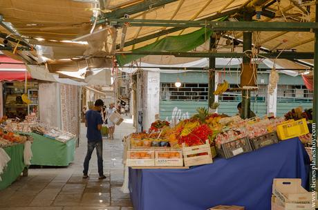Mercado de Rialto Mercado de Rialto Venecia Italia turismo