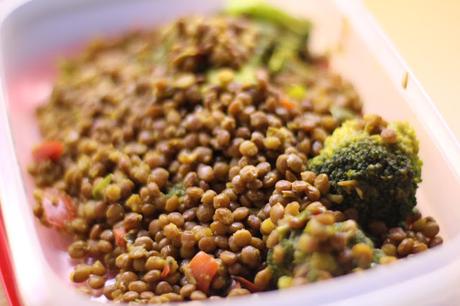 Lentejas con brócoli al curry