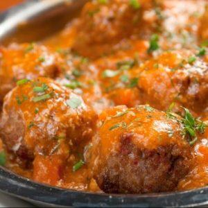Receta: Albóndigas con tomate