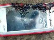 celular Nokia explotó mata jóvenes durante conexión