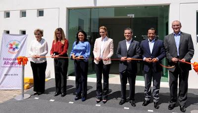 ASISTE FERNANDA CASTILLO DE DEL MAZO A INAUGURACIÓN DE ALBERGUE DE ISSEMYM