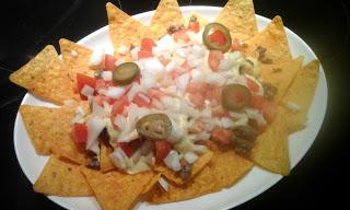 NACHOS CON CARNE