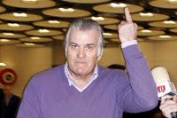 El funcionario cíborg