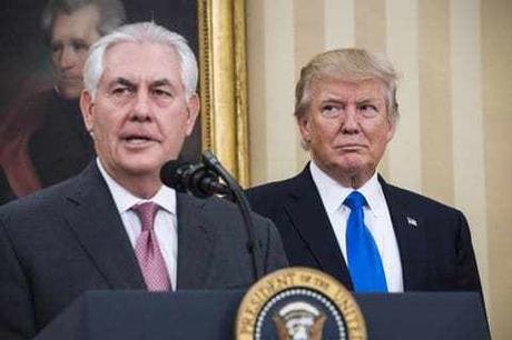 Análisis | Rex Tillerson toma una aparente partida de despedida en Trum