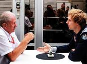 Hartley faena para llegar "Helmut dijo nada, silencio radio"