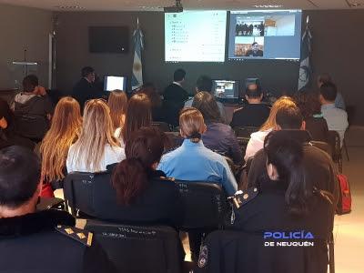 Se presentó la nueva Plataforma Educativa Policial