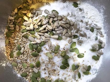 recetas panecillos fáciles recetas delikatissen panecillos de espelta pan tierno receta pan de semillas pan con pipas como hacer pan en casa 