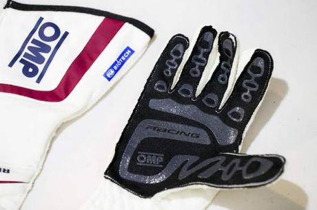 La FIA introduce guantes biométricos para mayor seguridad de los pilotos