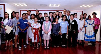 DESIGNA DIFEM A NIÑA OTOMÍ COMO DIFUSORA ESTATAL INFANTIL 2018