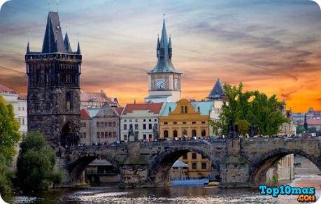 Praga-10-ciudades-mas-romanticas-de-europa