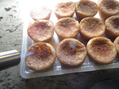 quemar con soplete o gratinar Pastelitos de torrijas Thermomix