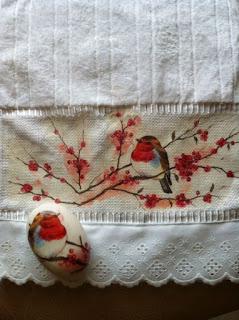 Aprende la técnica de cómo decorar toallas y jabones de baño