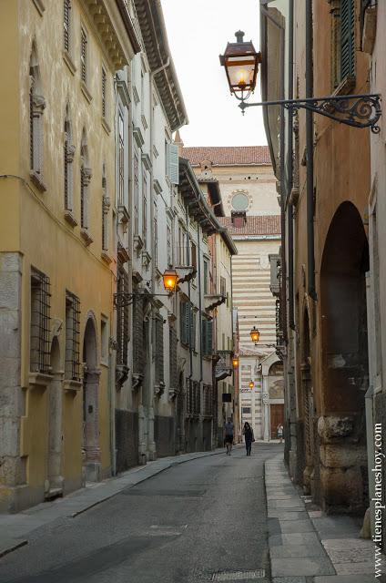 Verona ciudad bonita Italia viaje 15 dias