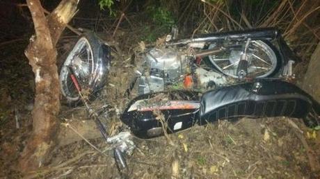 Cinco jóvenes mueren por choque motocicletas en Moca, norte dominicano.