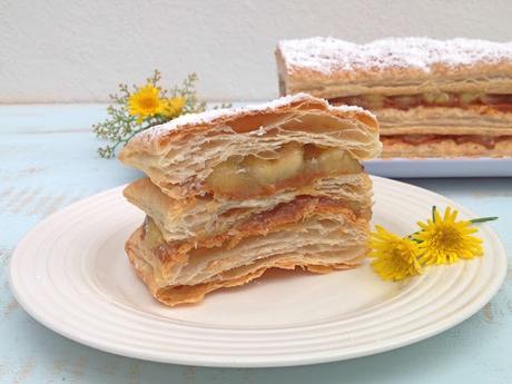 Milhojas de plátano caramelizado