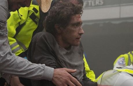 Jake Gyllenhaal, Está al Caer