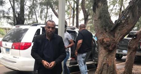 Apresan bajo acusación de desfalco a ex funcionario de Ayuntamiento de Santiago