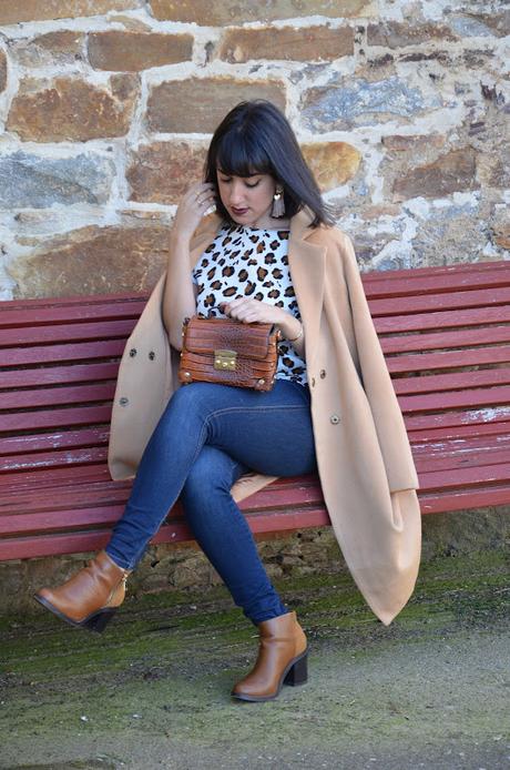 Abrigo beige Abrigo beige