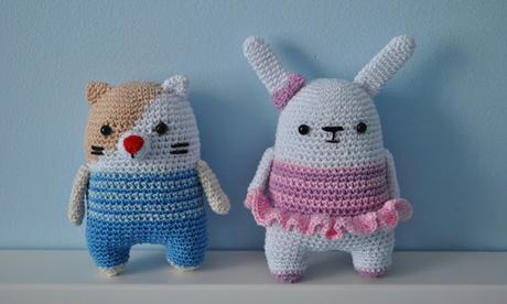 MINI CONEJITA DE DE GANCHILLO