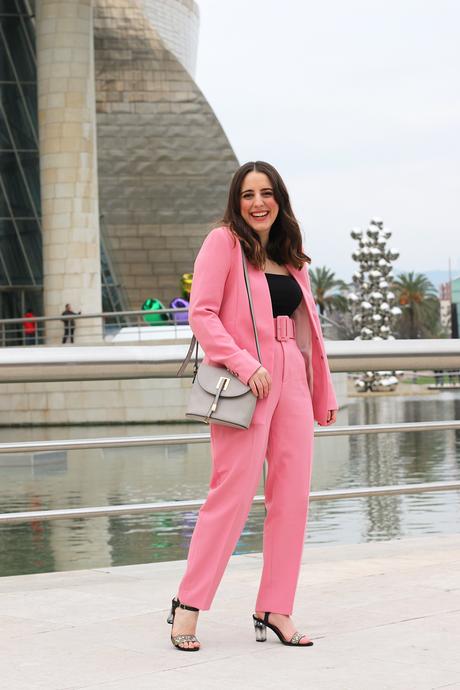 Primavera con mi traje rosa de Zara