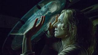 LA MUJER QUE ARAÑABA LAS PAREDES