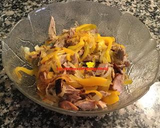 SARTÉN DE PIMIENTOS AMARILLOS CON PAVO ASADO