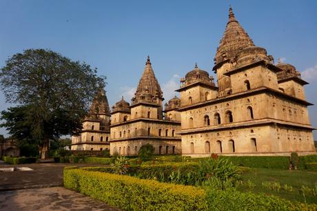 cenotafios-orchha