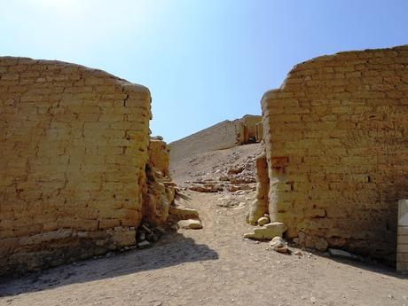 Hacia el norte chico de Lima (II) :  Visitando Paramonga