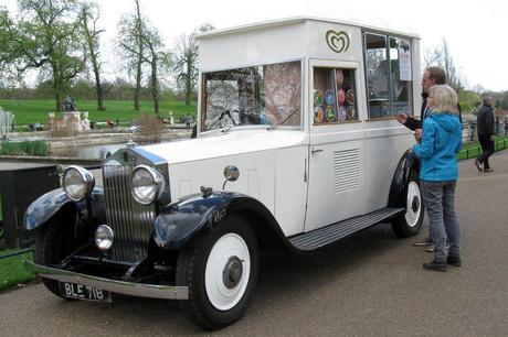 Rolls-Royce Phantom Ice cream 