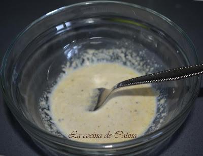 Brochetas de pollo al curry verde con quinoa al jengibre Brochetas de pollo al curry verde con quinoa al jengibre